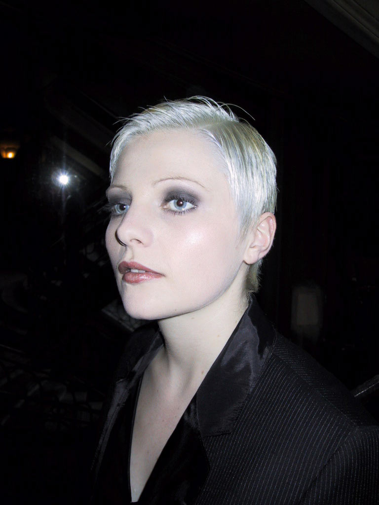 Cécile L